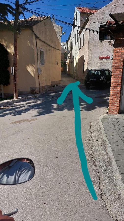 Apartman Kristina And Free Parking マリ・ロシニュ エクステリア 写真